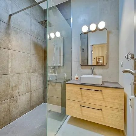 Appartamento Cosy à 30 Mètres De La Antibes